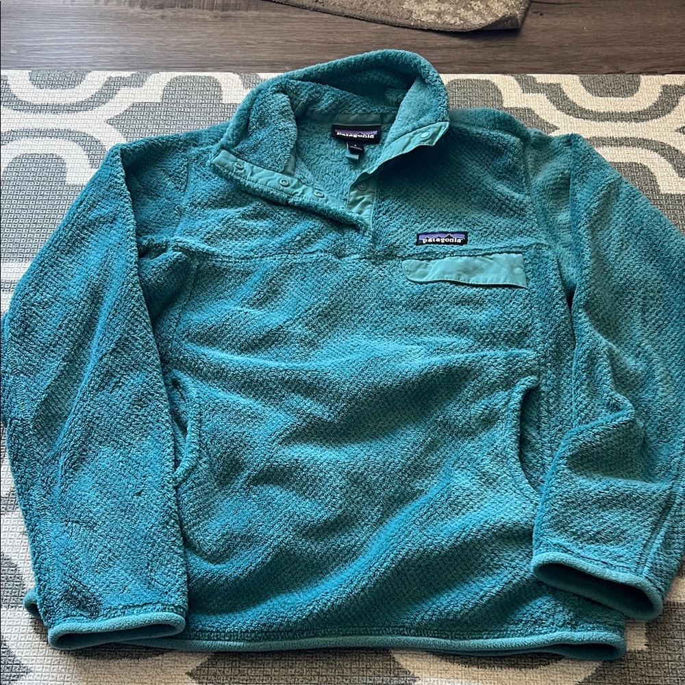 Patagonia retool snapt pullovers